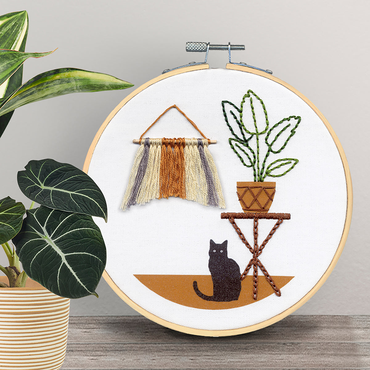 Dimensions Cat Embroidery Kit, 6" diameter